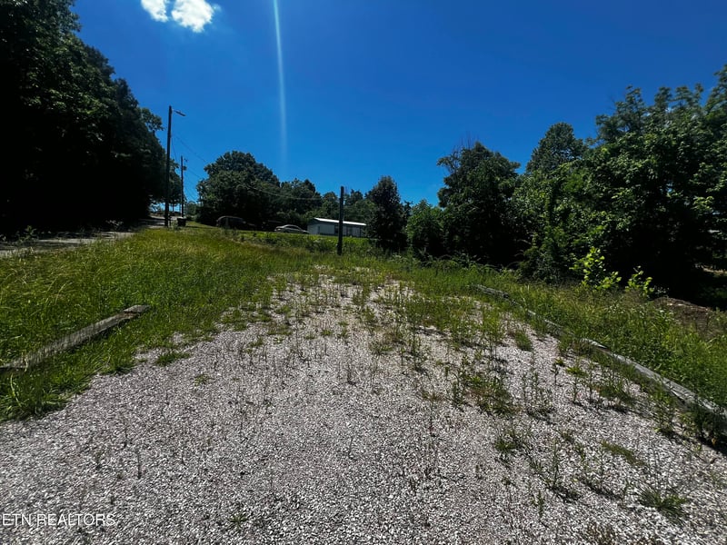 219 Cedar Ave, Luttrell, TN 37779