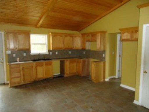 219 County Road 849, Etowah, TN 37331