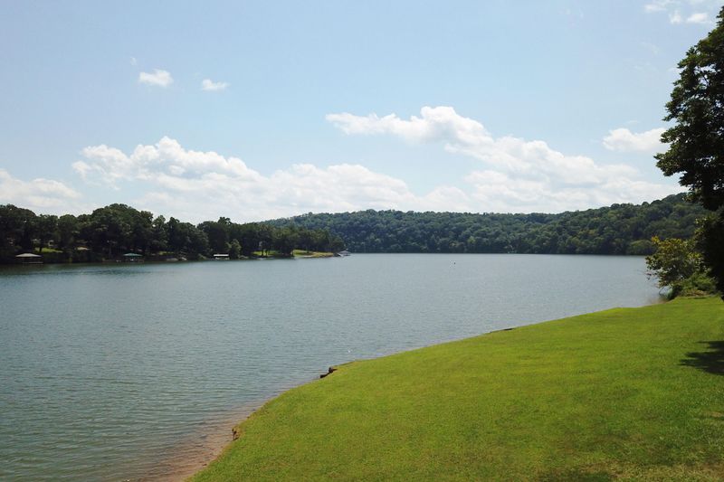 219 Ferguson Ln, Kingston, TN 37763
