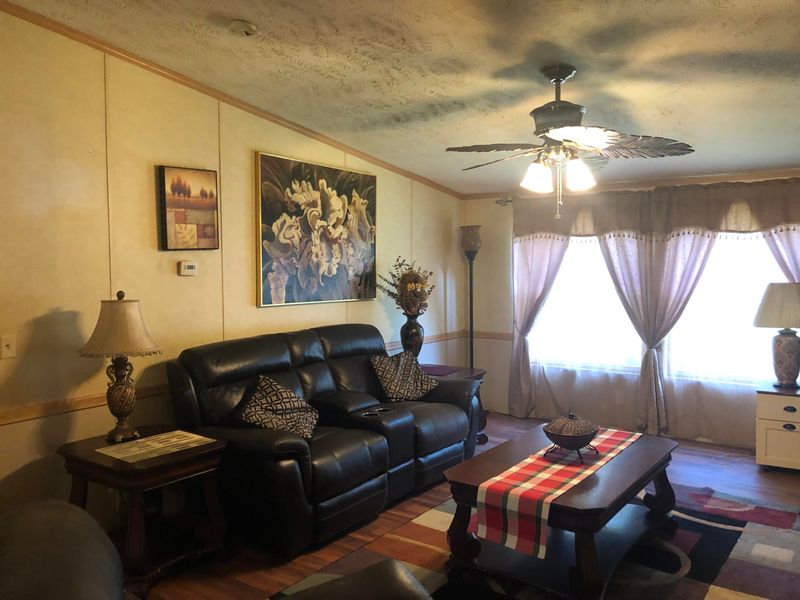 219 Heritage Hills Rd, Harriman, TN 37748