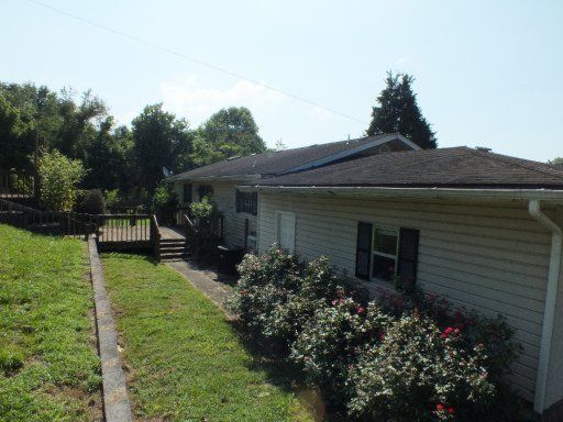219 Highpoint Orchard Rd, Kingston, TN 37763
