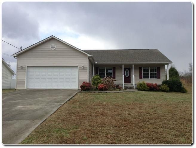 219 Mountain Meadow Ln, Clinton, TN 37716