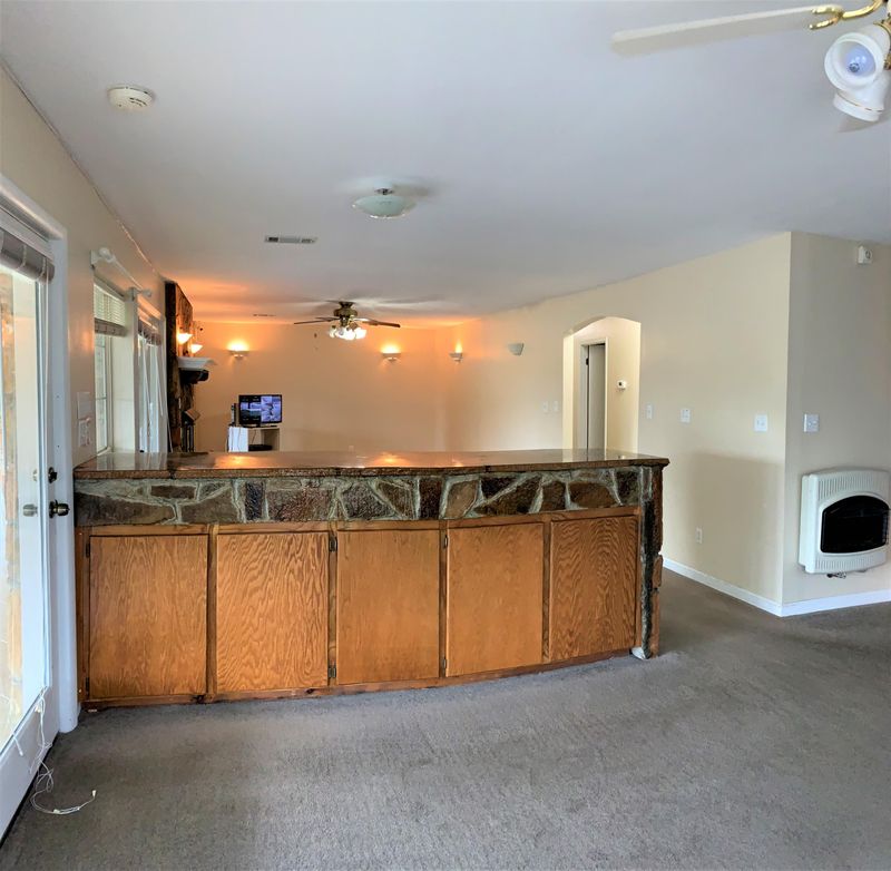219 N Ridge Rd, Sevierville, TN 37876