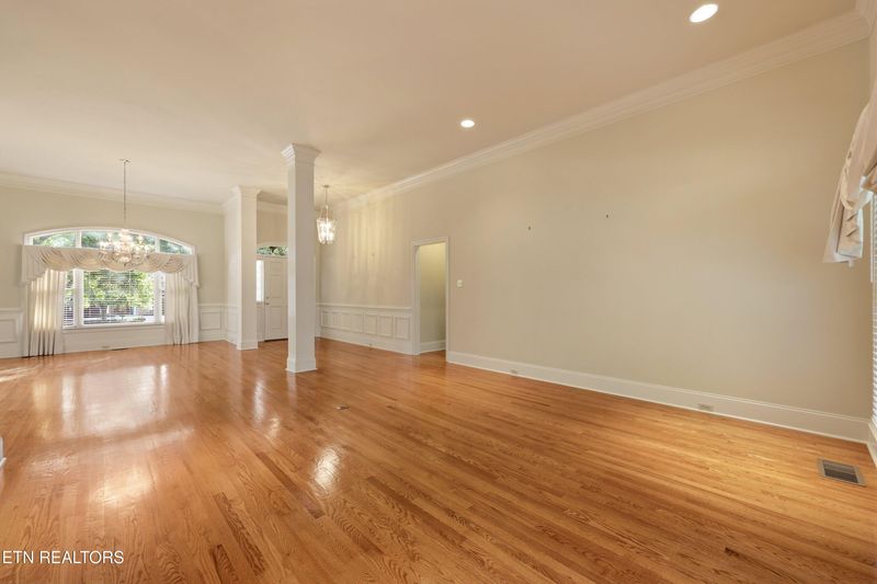219 Shadowfax Rd, Farragut, TN 37934