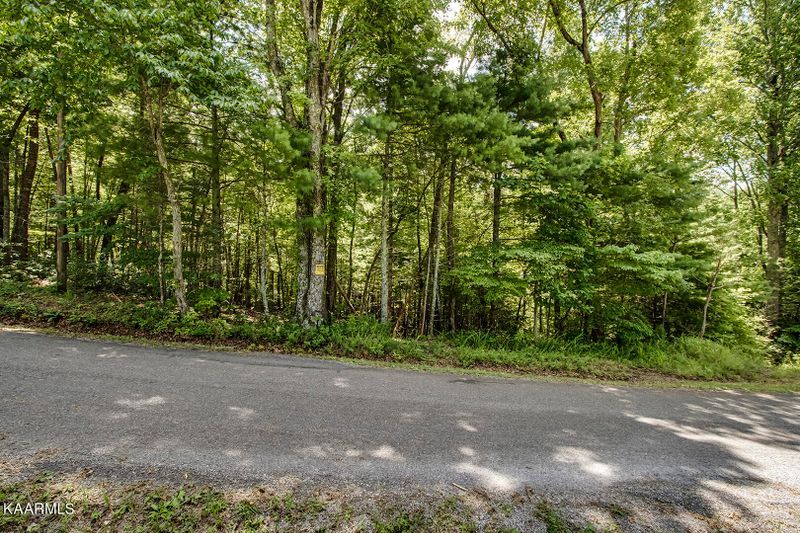 2191 Mount Pleasant Rd, Vonore, TN 37885