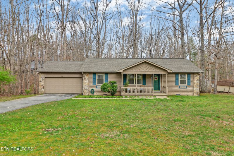 2194 Spruce Loop, Crossville, TN 38555