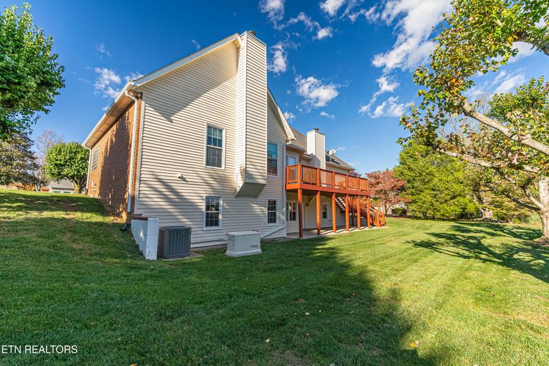 22 Raintree Crossing, Oak Ridge, TN 37830
