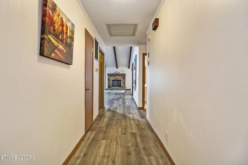 22 Woodland Ter, Crossville, TN 38558