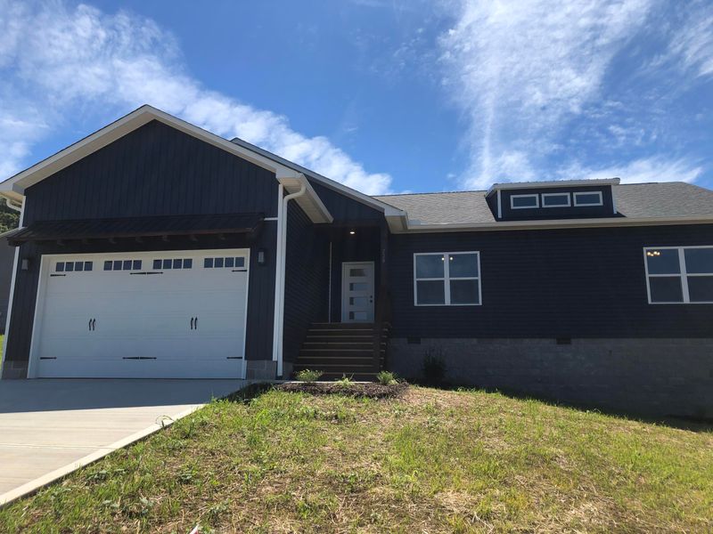 220 Clear Creek Rd, Kodak, TN 37764