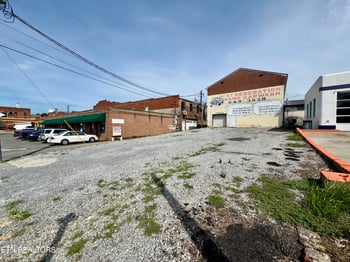 220 E Madison Ave, Athens, TN 37303