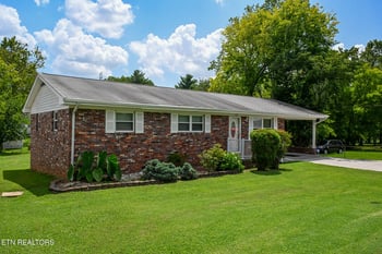 220 Pinedale St, Maryville, TN 37801