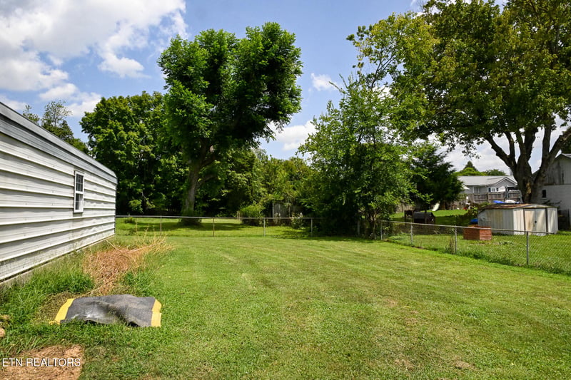 220 Pinedale St, Maryville, TN 37801