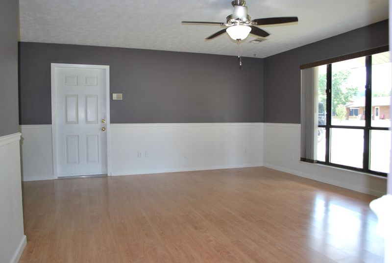 220 Rivers Edge Ln, Sevierville, TN 37862