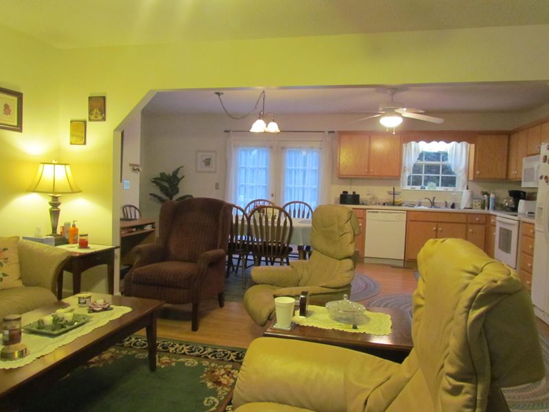 220 Sharp Rd, Athens, TN 37303