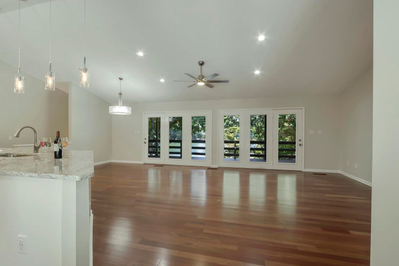 220 Tecumseh Way, Loudon, TN 37774
