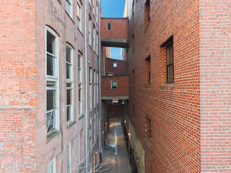 220 W Jackson Ave #205, Knoxville, TN 37902