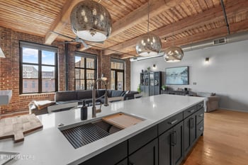220 W Jackson Ave #406, Knoxville, TN 37902