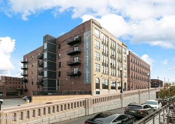 220 W Jackson Ave #501, Knoxville, TN 37902