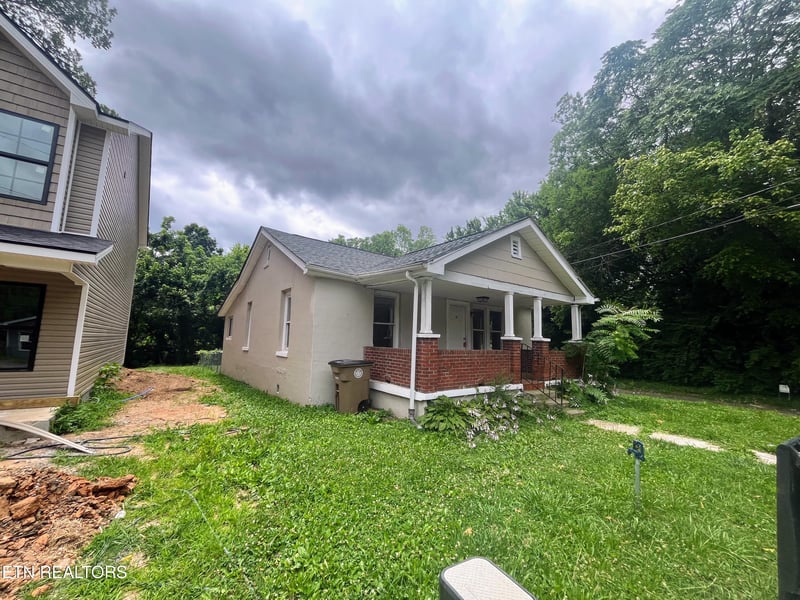 2200 Cityview Ave, Knoxville, TN 37915