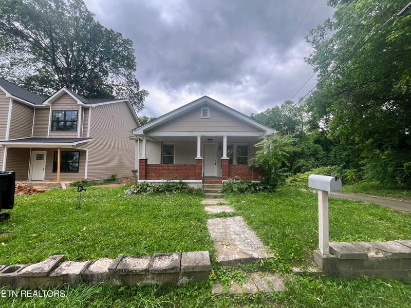 2200 Cityview Ave, Knoxville, TN 37915