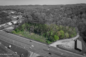 2200 N Gateway Ave, Rockwood, TN 37854