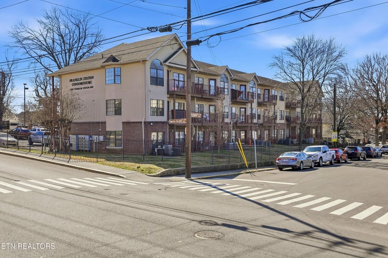 2201 Franklin Station Way #305, Knoxville, TN 37916