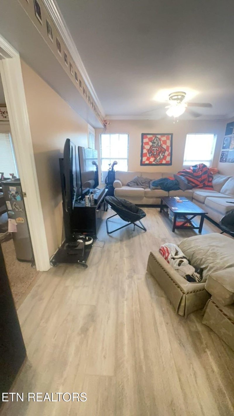 2201 Lake Ave #108, Knoxville, TN 37916
