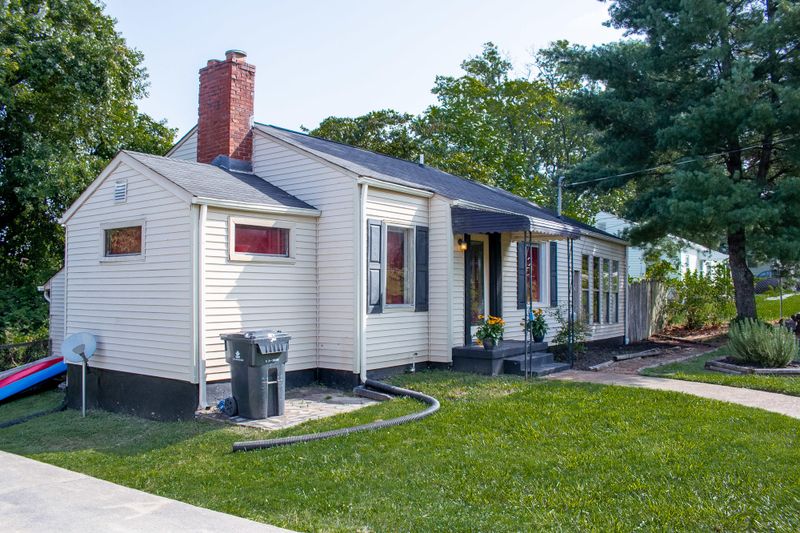 2201 Price Ave, Knoxville, TN 37920