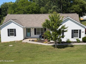 2207 Tuckaleechee Pike, Maryville, TN 37803