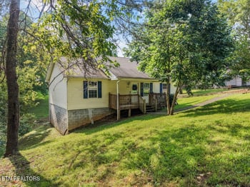 2208 Island Blvd, Sevierville, TN 37876