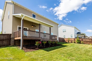 2209 Scarlet Tanager St, Maryville, TN 37801