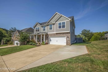 2209 Sea Horse Rd, Knoxville, TN 37932