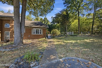 221 Brentwood Way, Kingston, TN 37763