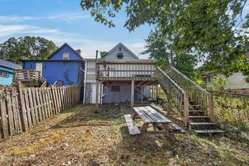 221 Cansler Ave, Knoxville, TN 37921