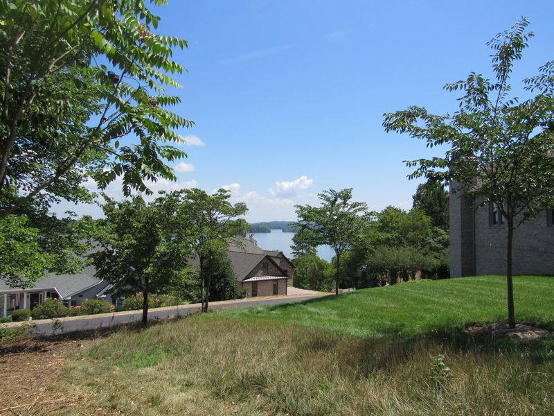 221 Coyatee, Loudon, TN 37774