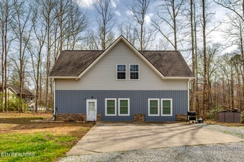 221 Irwinton Dr, Ten Mile, TN 37880