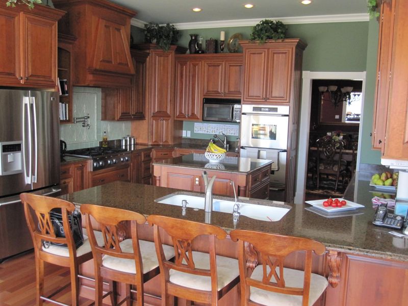 221 Maranatha Ln, Jellico, TN 37762