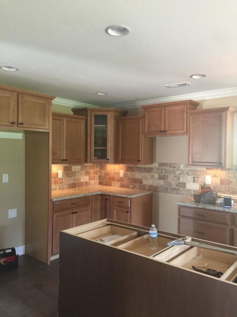 221 Montgomery Farms Ln, Friendsville, TN 37737