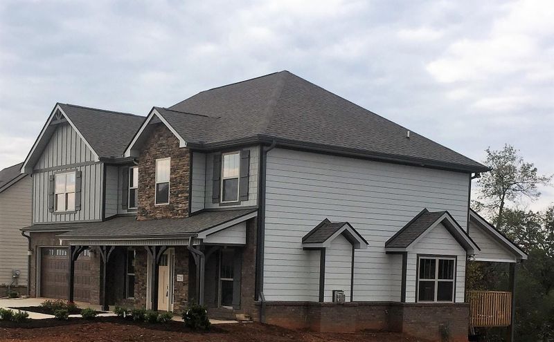 221 Montgomery Farms Ln, Friendsville, TN 37737