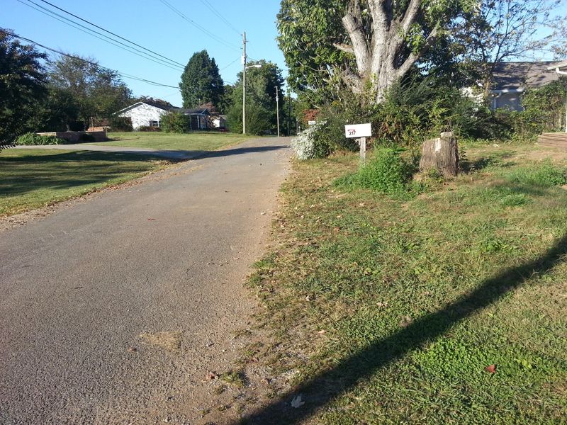 221 Stout St, Tellico Plains, TN 37385