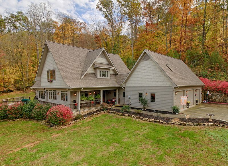 2210 Lakefront Dr, Knoxville, TN 37922