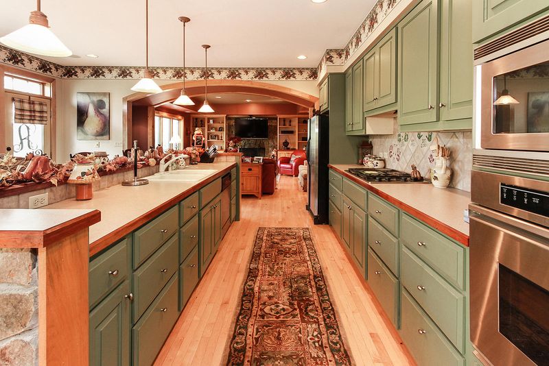 2210 Lakefront Dr, Knoxville, TN 37922