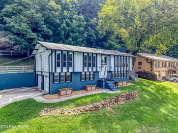 2212 Jones Bend Rd, Louisville, TN 37777