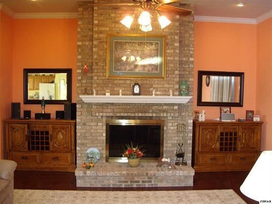 2212 Summerfield Ln, Sevierville, TN 37876