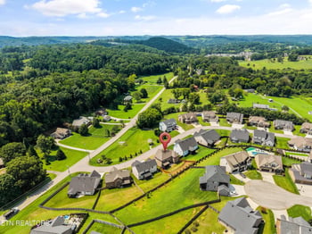 2214 Hickory Crest Ln, Knoxville, TN 37932