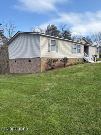 2214 Hinds Creek Rd, Heiskell, TN 37754