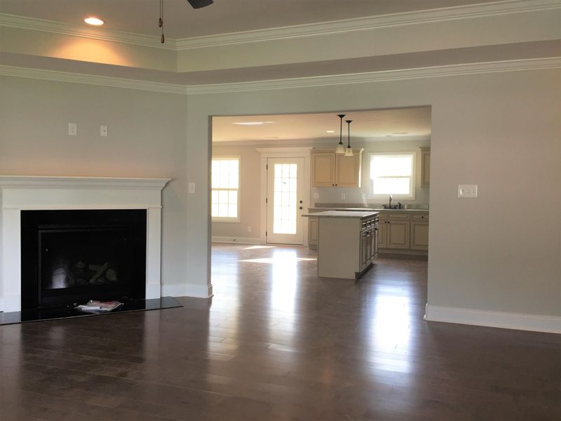 2215 Griffitts Mill Cir, Maryville, TN 37803