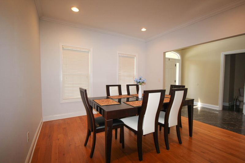 2215 Ivy Ridge Ln, Maryville, TN 37801