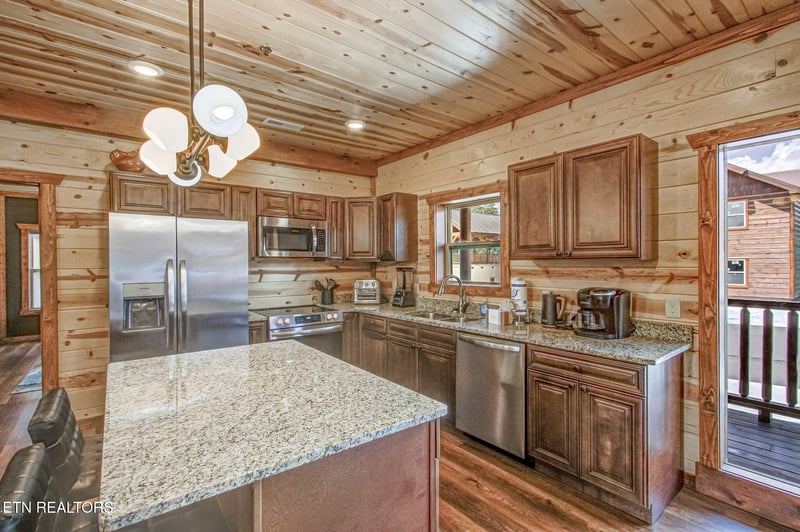 2215 Jericho Way, Sevierville, TN 37876