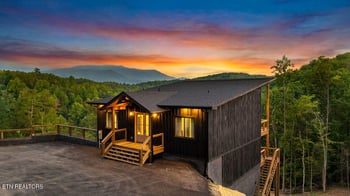 2217 Legend Dr, Sevierville, TN 37876